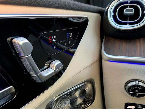 Certified 2026 Mercedes-Benz GLC 300 4MATIC image 24