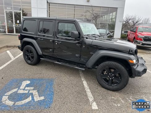 Used 2021 Jeep Wrangler Unlimited Sport image 37