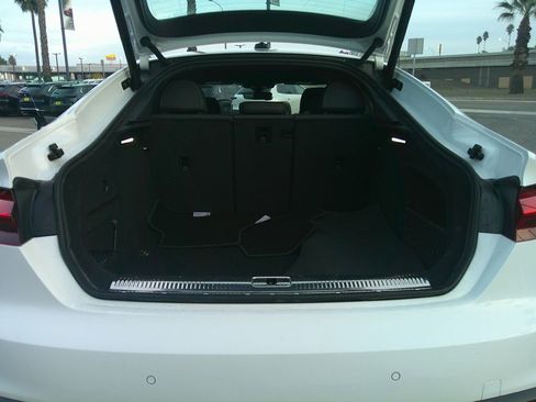 Used 2025 Audi A5 2.0T Premium Plus image 8