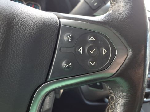 Used 2018 Chevrolet Silverado 1500 LT w/ LPO, Street Package image 16