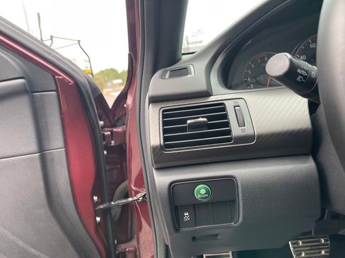 Used 2016 Honda Accord Sport image 14