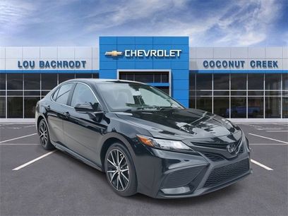 Used 2023 Toyota Camry SE