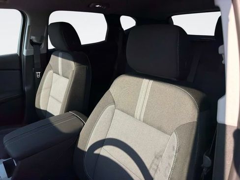 New 2026 Chevrolet Blazer LT w/ Convenience Package FWD image 21