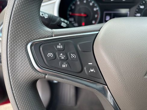 Used 2025 Chevrolet Malibu LT FWD image 17
