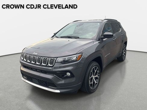 Used 2024 Jeep Compass Limited AWD/4WD image 1