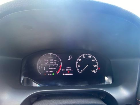 Used 2023 Honda HR-V Sport image 16