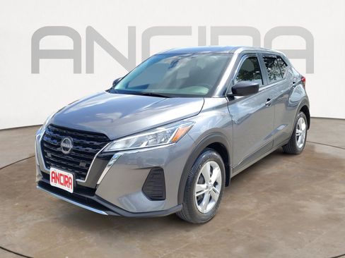 Certified 2024 Nissan Kicks S image 7