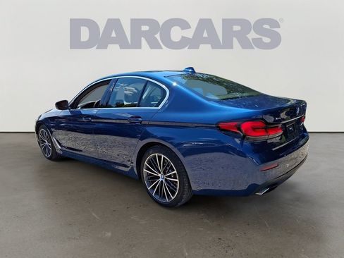 Used 2022 BMW 530e xDrive w/ Convenience Package AWD/4WD image 4