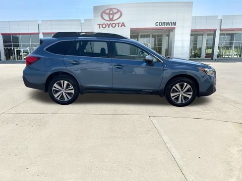 Used 2018 Subaru Outback 2.5i Limited w/ 50th Anniversary Edition AWD/4WD image 6