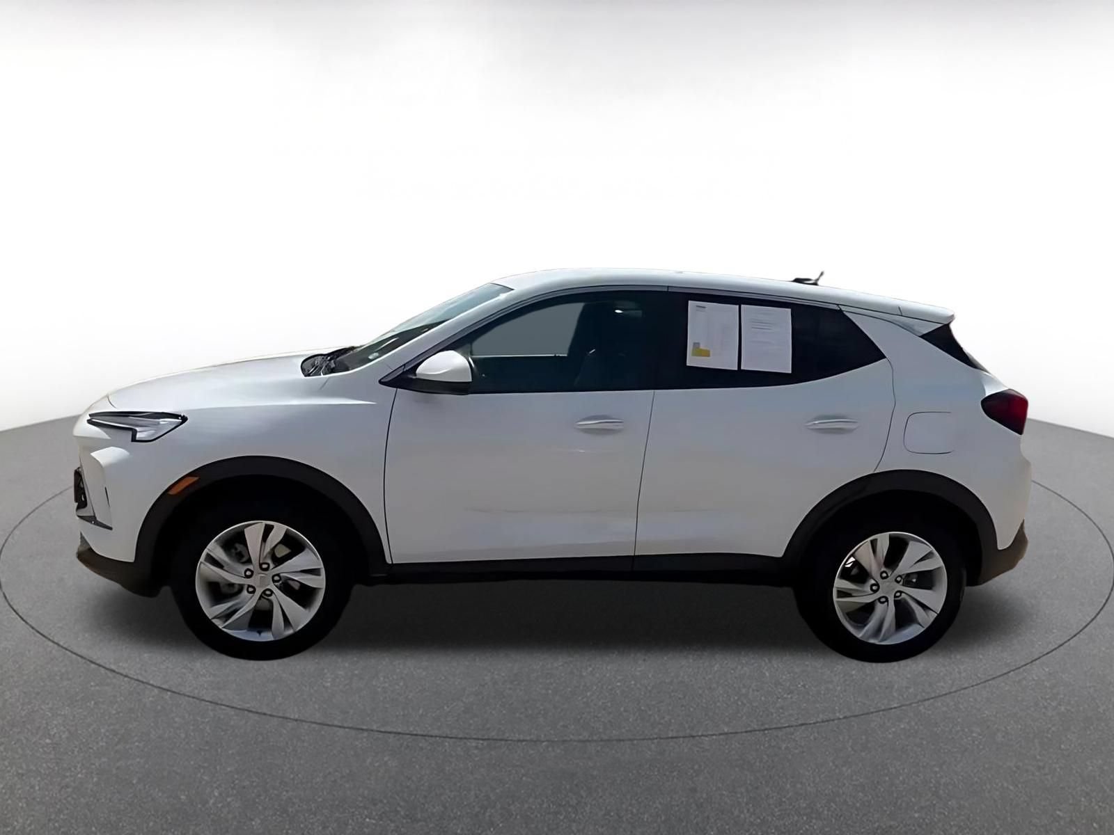 Used 2026 Buick Encore GX Preferred FWD image 8