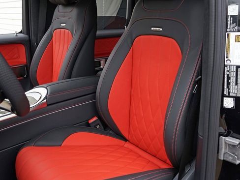 Used 2026 Mercedes-Benz G 63 AMG 4MATIC image 9