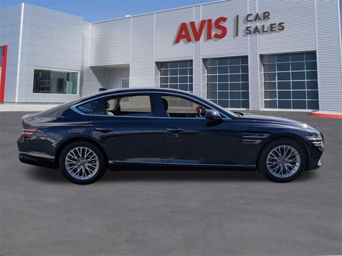 Used 2023 Genesis G80 2.5T image 5