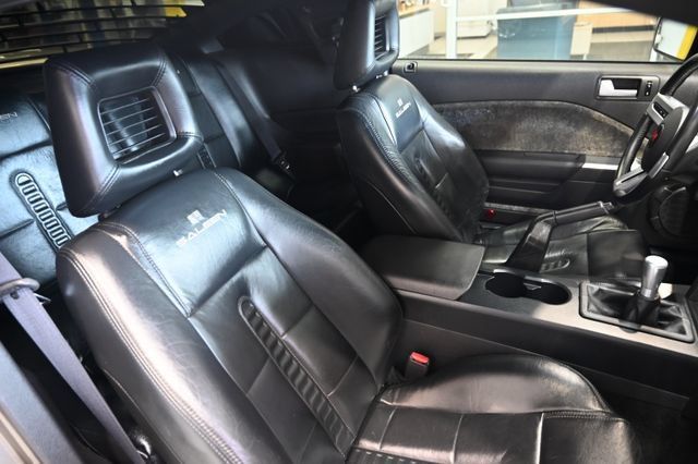 Used 2005 Ford Mustang GT Premium RWD image 10