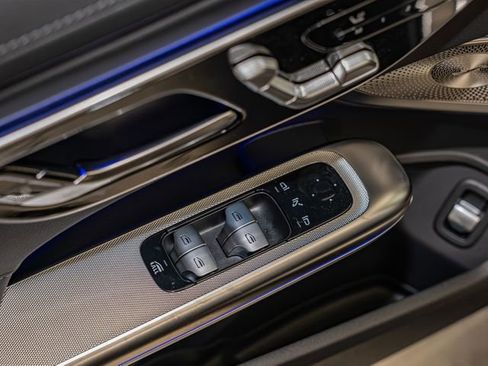 New 2026 Mercedes-Benz CLE 300 4MATIC Cabriolet image 16