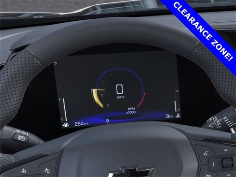 New 2025 Chevrolet Trax RS w/ Sunroof Package image 18