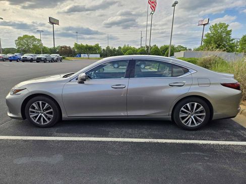 Used 2021 Lexus ES 350 w/ Premium Package FWD image 4