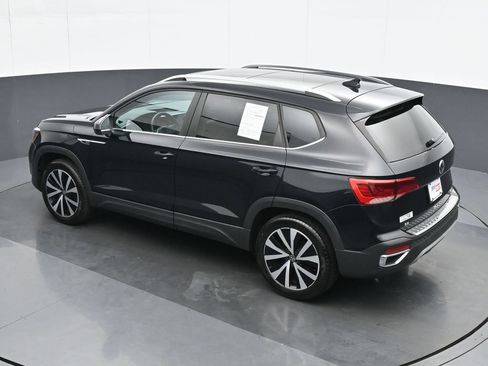 Used 2022 Volkswagen Taos SE AWD/4WD image 19