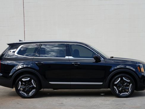 Used 2024 Kia Telluride S w/ S Sunroof Package FWD image 54