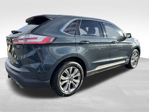 Used 2019 Ford Edge Titanium w/ Cold Weather Package image 14