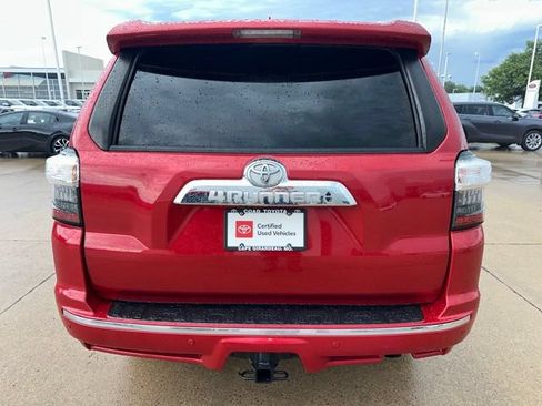 Certified 2022 Toyota 4Runner Limited AWD/4WD image 4