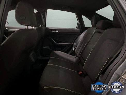 Used 2025 Volkswagen Jetta Sport image 19
