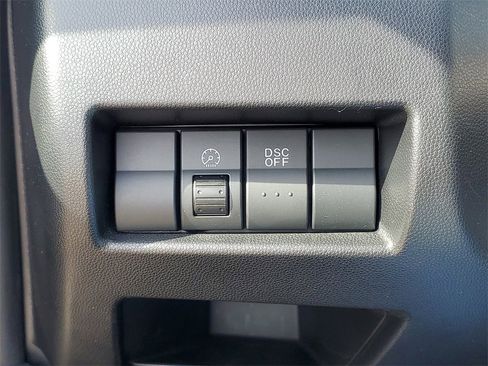 Used 2008 MAZDA MAZDA3 s Touring image 17