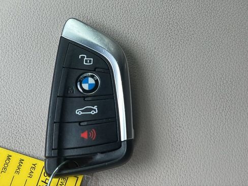 Used 2021 BMW X4 xDrive30i w/ Convenience Package AWD/4WD image 26