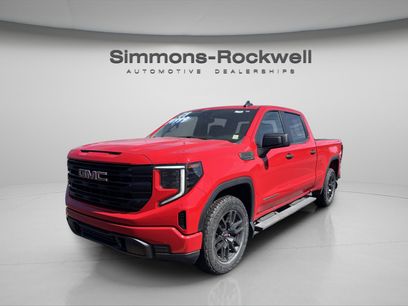 Used 2023 GMC Sierra 1500 Pro w/ Graphite Edition