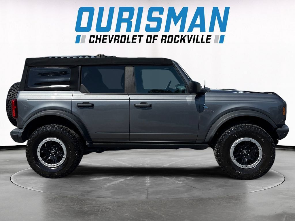Used 2022 Ford Bronco Black Diamond w/ Sasquatch Package AWD/4WD image 7