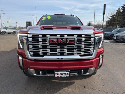 Used 2024 GMC Sierra 2500 Denali w/ Denali Reserve Package image 10