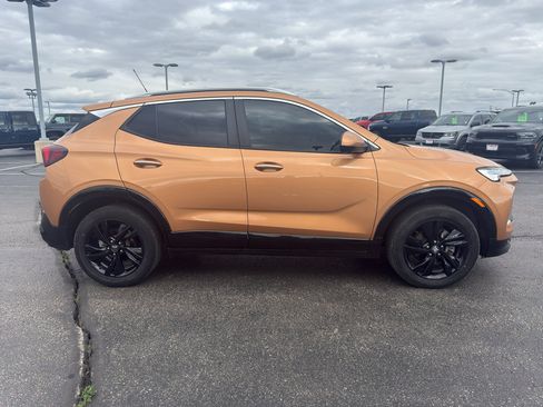Used 2024 Buick Encore GX Sport Touring w/ Comfort Package AWD/4WD image 4