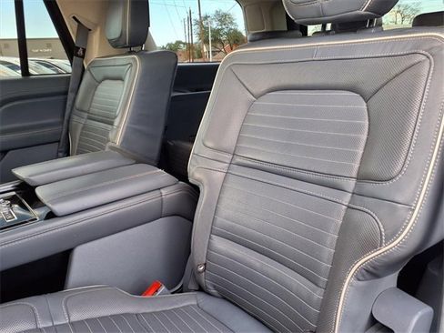 Used 2019 Lincoln Navigator Black Label w/ Cargo Package image 10