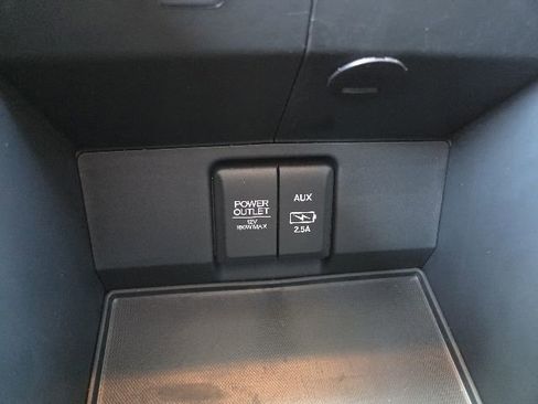 Certified 2022 Honda Passport TrailSport image 32