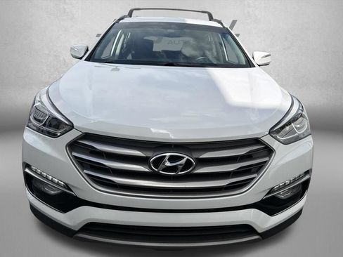 Used 2017 Hyundai Santa Fe Sport 2.0T FWD image 2