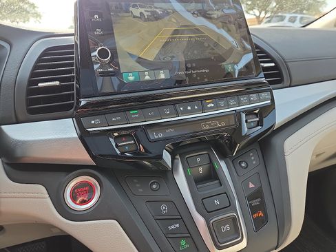 New 2026 Honda Odyssey EX-L image 11