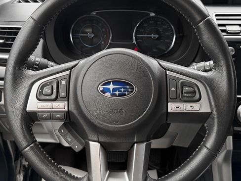 Used 2018 Subaru Forester 2.5i Limited AWD/4WD image 18