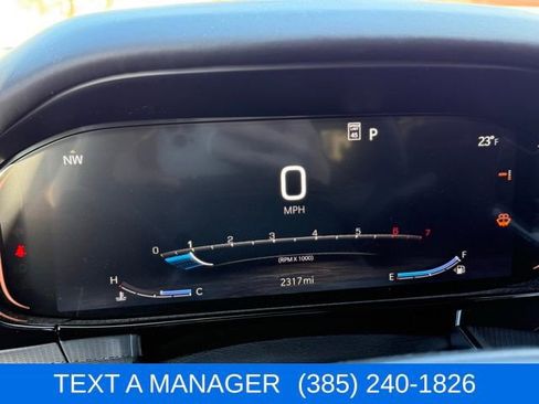 Used 2023 Jeep Grand Wagoneer Series III image 17