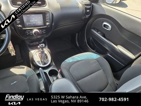 Used 2018 Kia Soul + FWD image 16