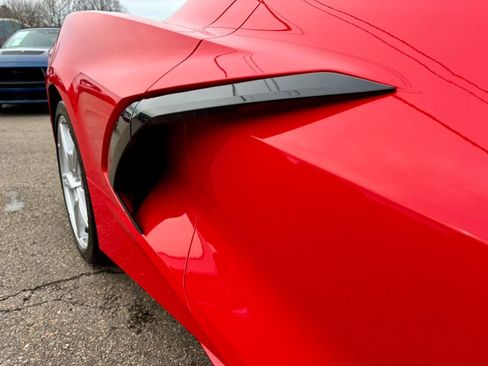 Used 2022 Chevrolet Corvette Stingray Coupe w/ 1LT image 28