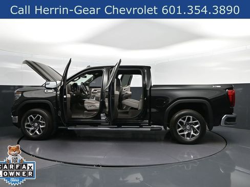 Used 2023 GMC Sierra 1500 SLT w/ SLT Premium Package image 50