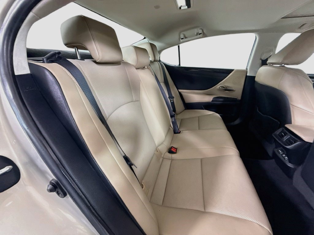 Used 2021 Lexus ES 350 w/ Premium Package FWD image 26
