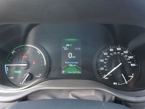 Used 2024 Toyota Sienna XLE w/ XLE Plus Package AWD/4WD image 5