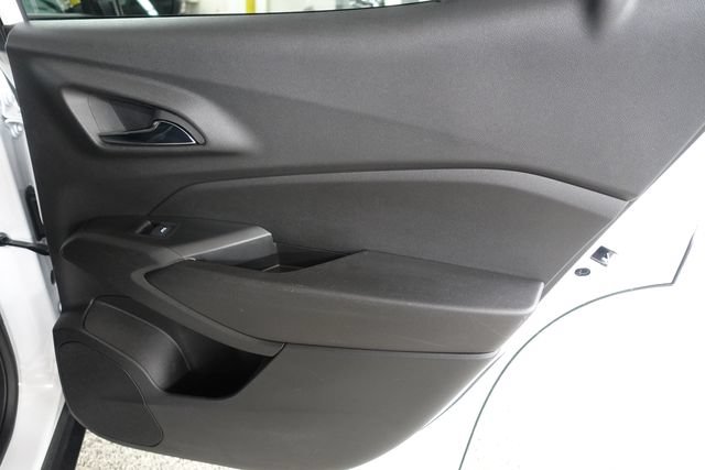 Used 2025 Chevrolet Trax LT FWD image 22
