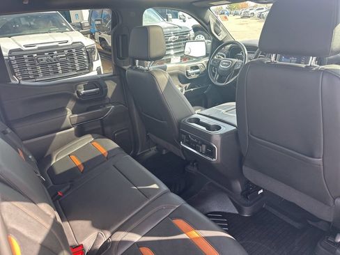 Used 2020 GMC Sierra 1500 AT4 w/ AT4 Premium Package image 24