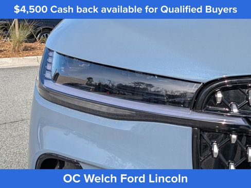 New 2026 Lincoln Nautilus Premier image 12