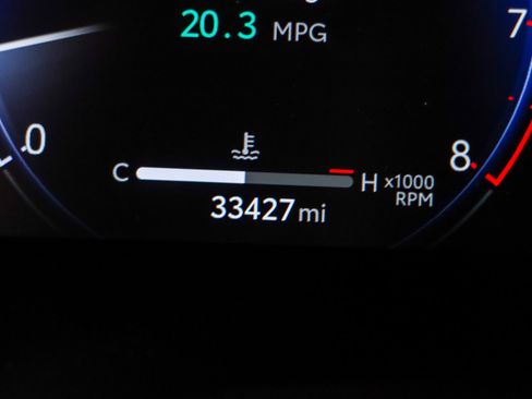 Used 2024 Toyota Highlander Limited image 16