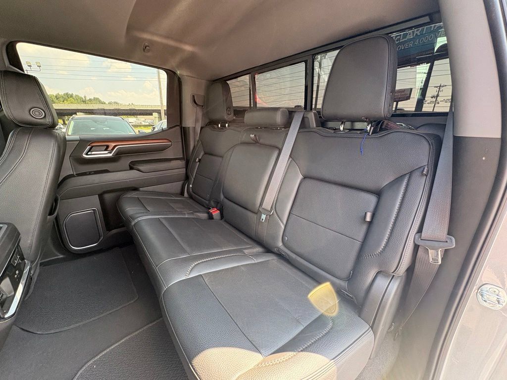 Used 2023 GMC Sierra 1500 Denali AWD/4WD image 26
