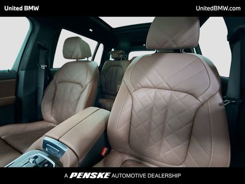 Certified 2026 BMW X7 xDrive40i image 5