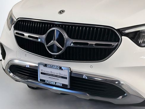 Used 2024 Mercedes-Benz GLC 300 image 13