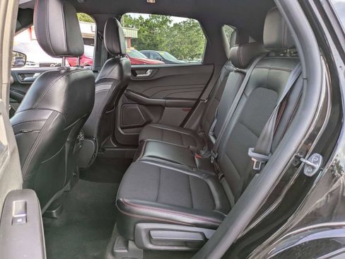 Used 2025 Ford Escape ST-Line FWD image 14
